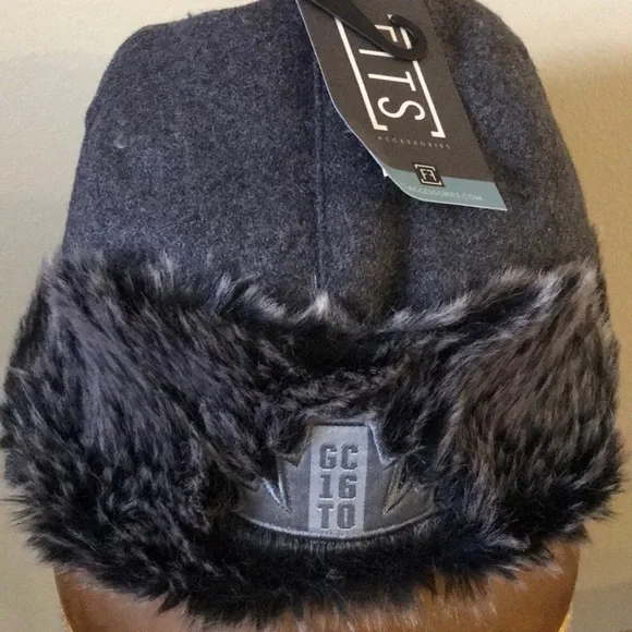 NWT Winter hat - Picture 2 of 10